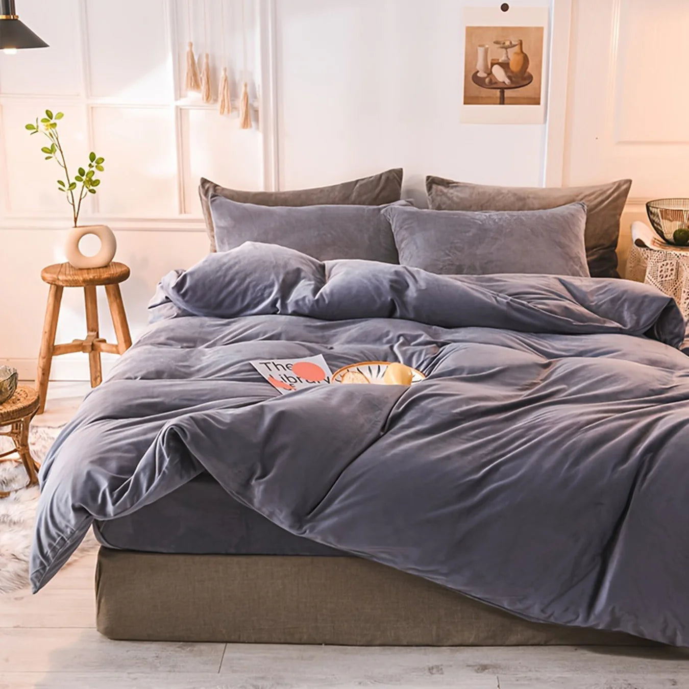 Velvet Duvet Cover Set for Cozy Autumn and Winter Comfort