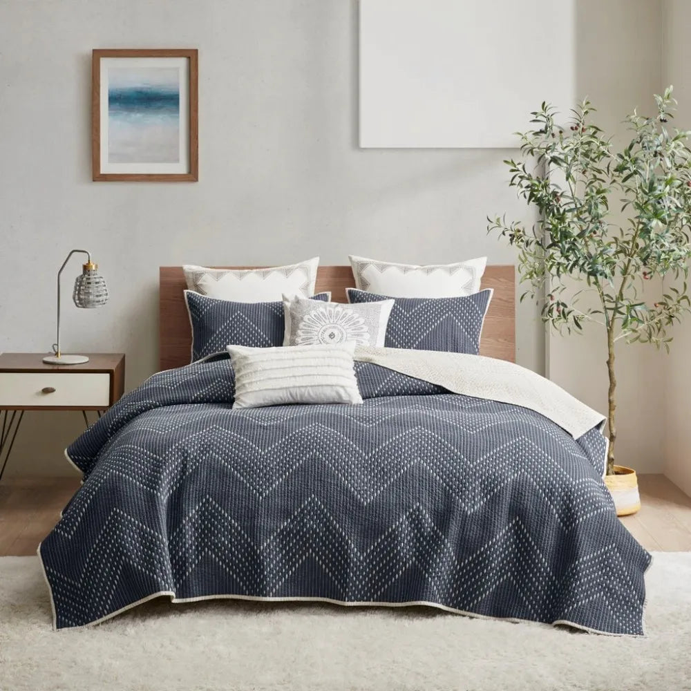 Embroidered Cotton Quilt Set for Cozy Home Decor